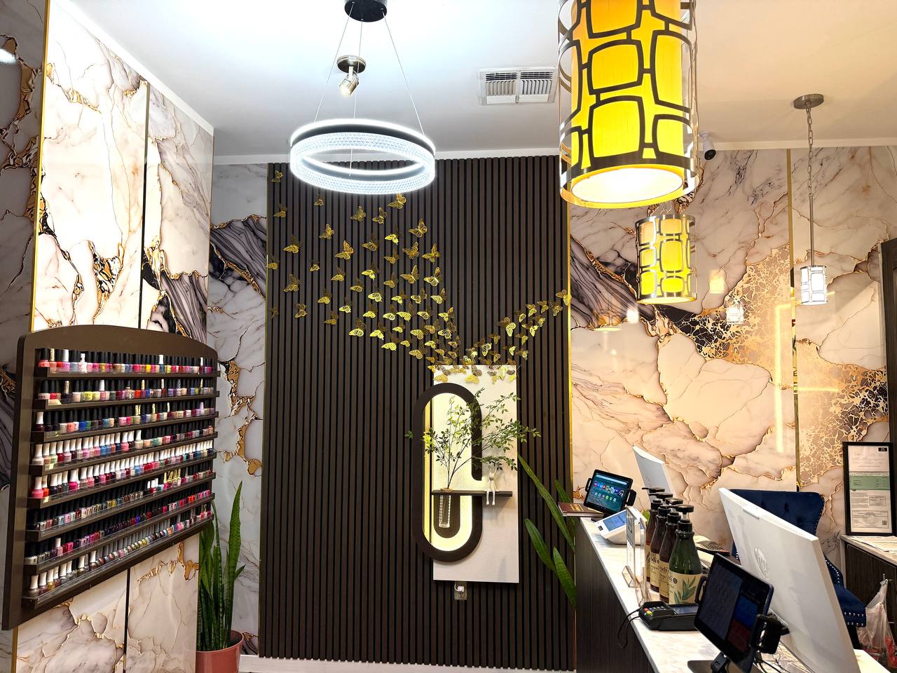 photo_2025-11-18_02-23-42