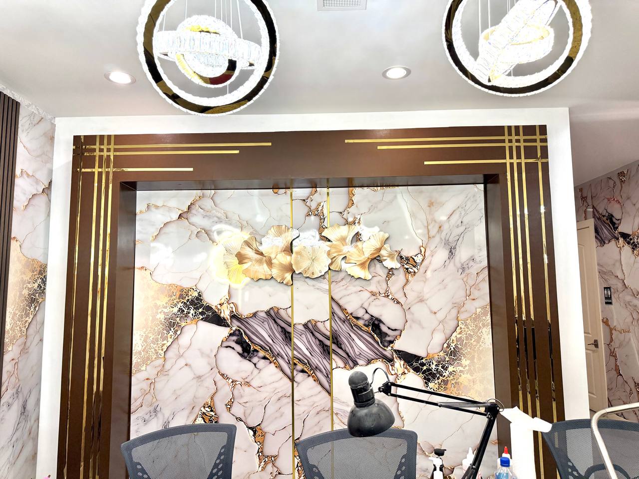 photo_2025-11-18_02-23-43