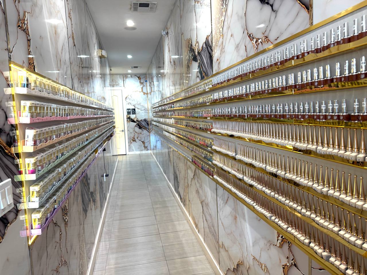 photo_2025-11-18_02-23-47